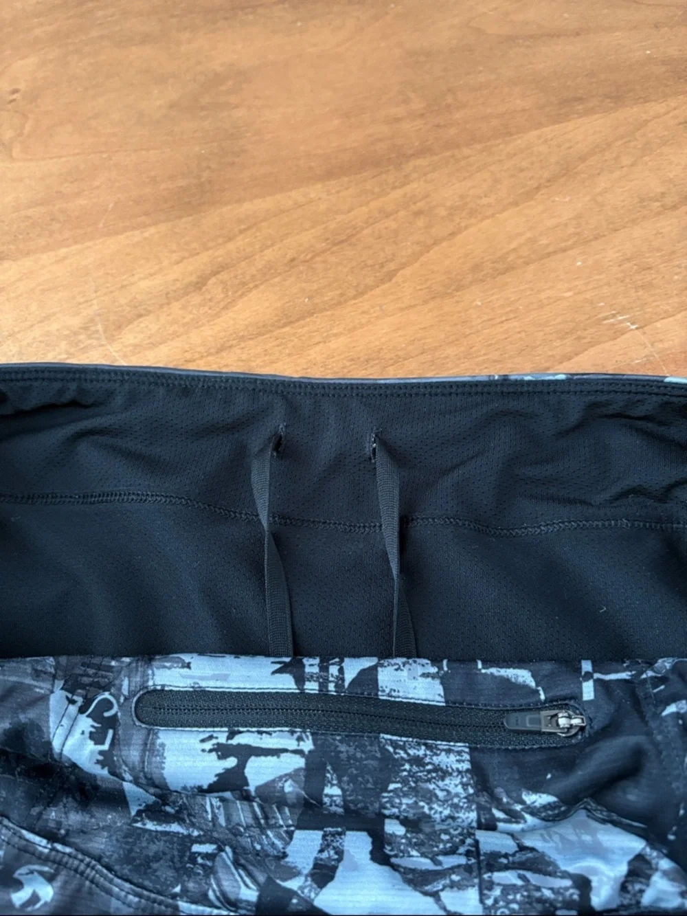 The North Face Women’s Black & Gray Patterned Athletic Skort Size Small